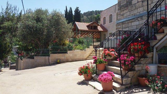 Rosary Sister Guest House Ein Karem Kudüs Dış mekan fotoğraf