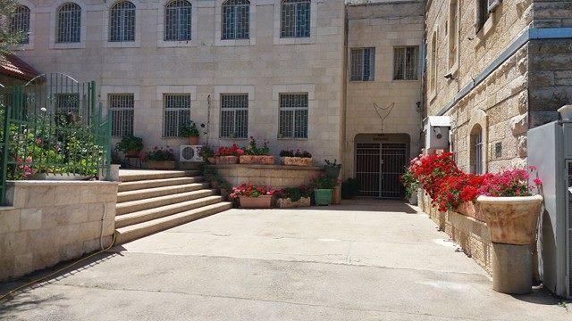 Rosary Sister Guest House Ein Karem Kudüs Dış mekan fotoğraf